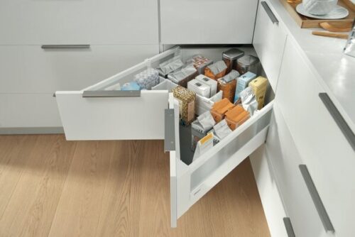 space corner in thrissur, Kerala(blum)